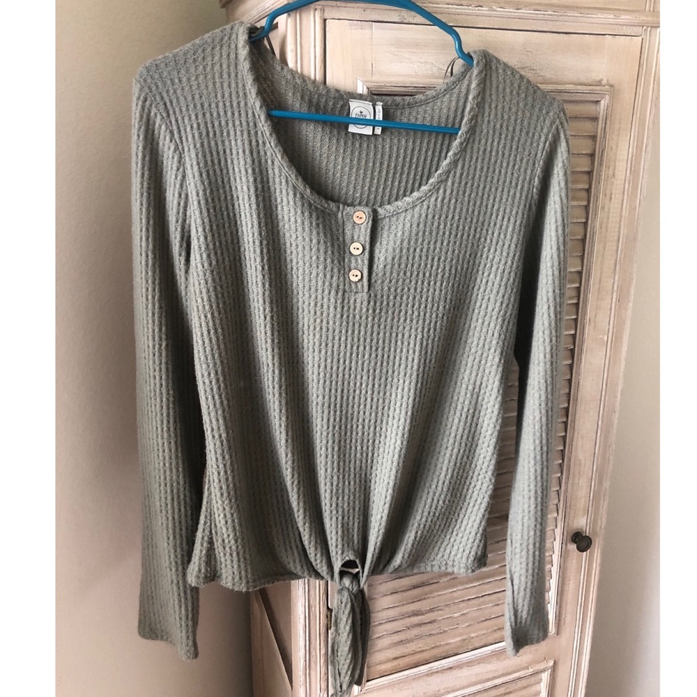 Long sleeve shirt